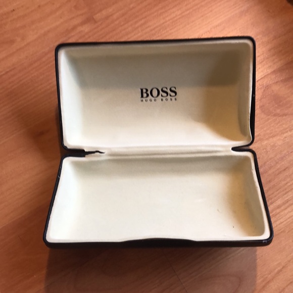 3/$30 Glasses case COPY - Picture 7 of 16